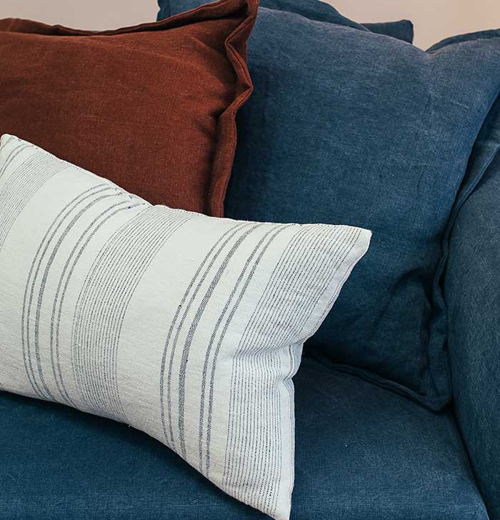 Consejos de experto para combinar los cojines del sofá ¡y vencer en el  intento!